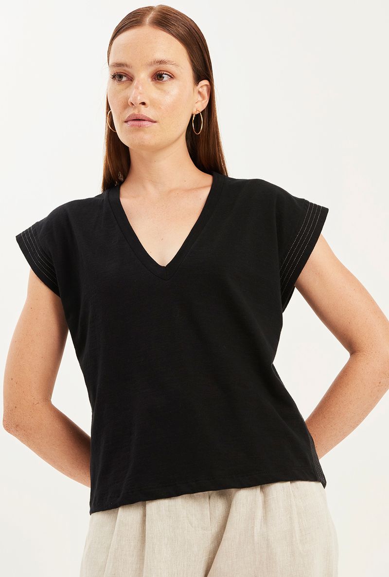 blusa_lundy_preto_frente