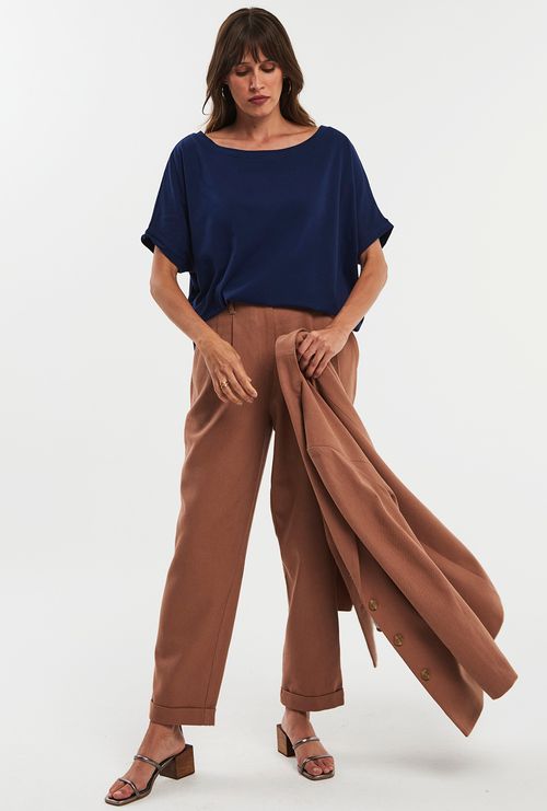 Blusa Meros Gola Canoa e Manga Curta em Algodão Marinho