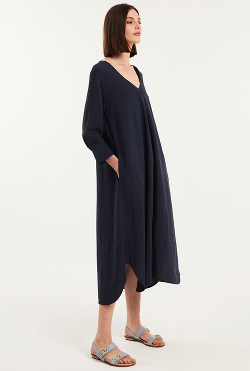 Vestido Campeche Decote V Manga Longa Viscose e Linho Marinho