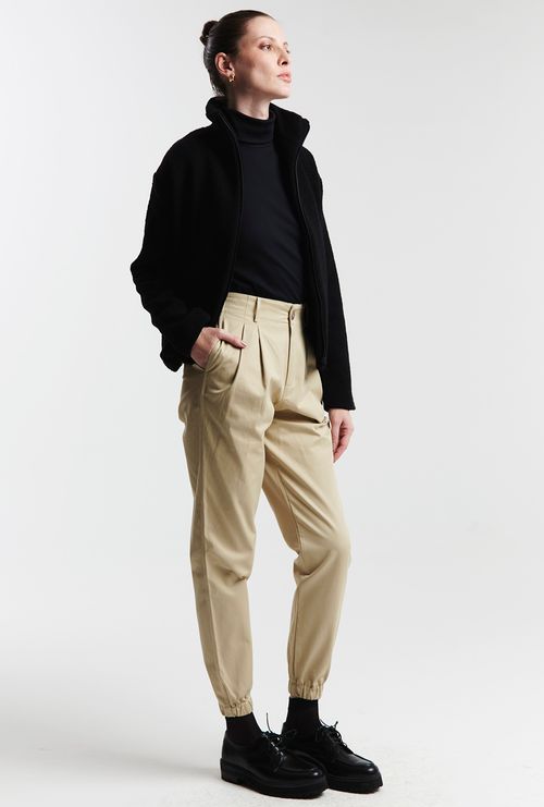 Calça Jogger com Pregas Gibraltar Caqui