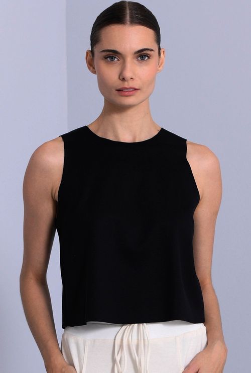 Regata Samar Cropped Malha Estruturada Lyocell Preto