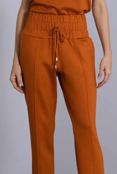 Calça moudania em viscose carrot ocre