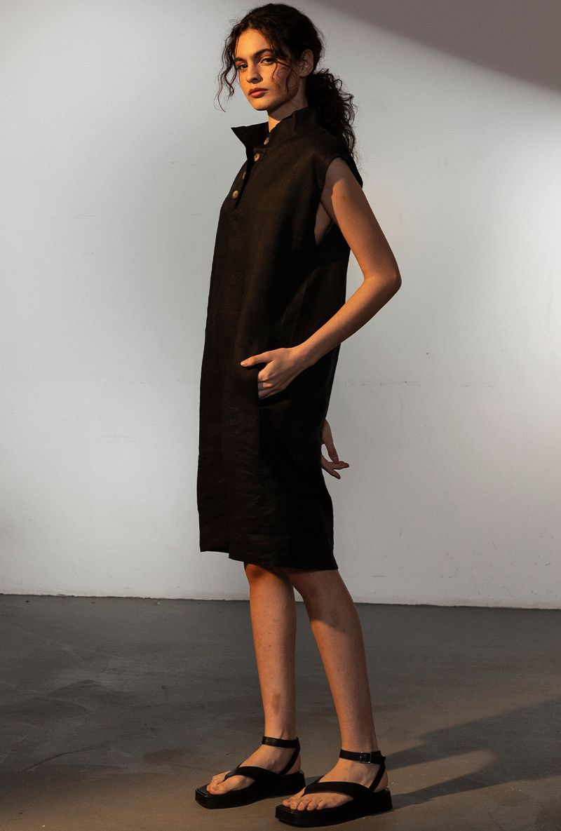 vestido-viinales-preto-lateral