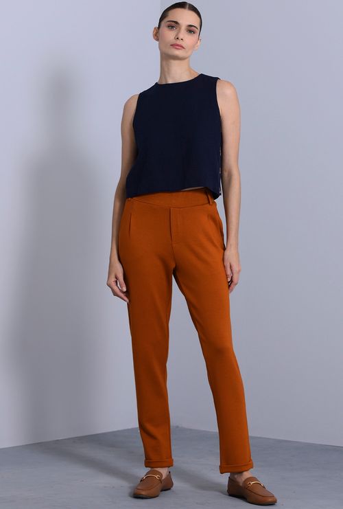 Calça navarro alfaiataria malha em viscose ocre