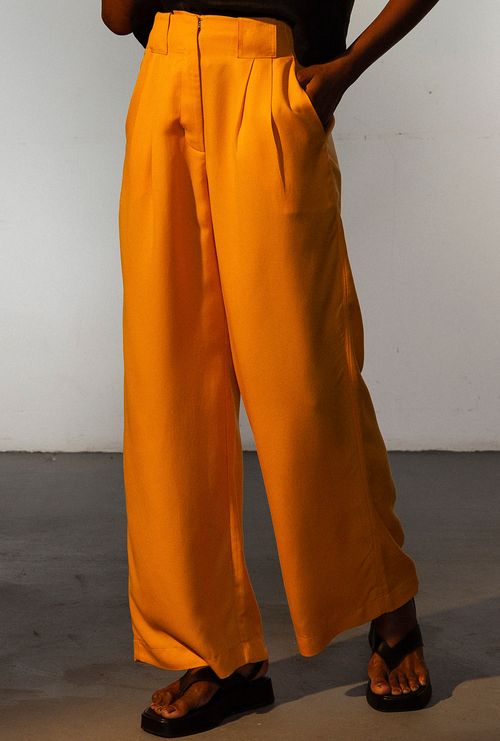 Calça abruka pantalona mostarda