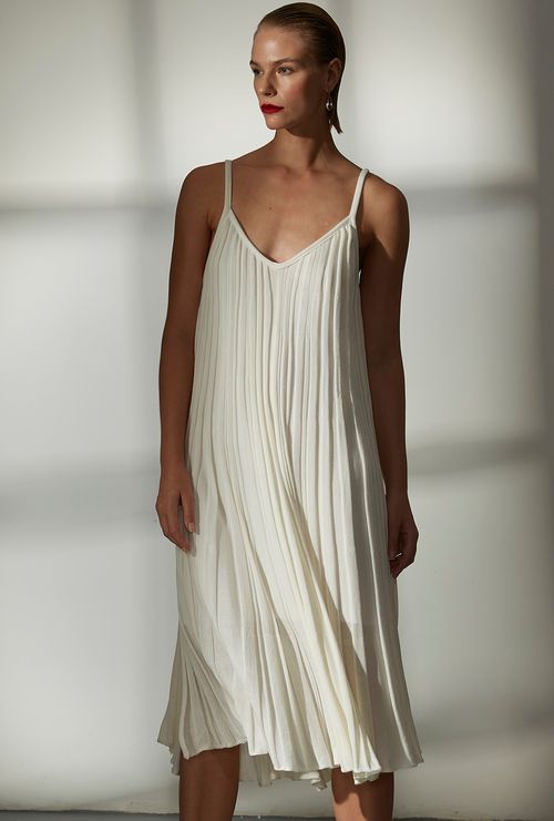 Vestido Alderney Plissado Off White