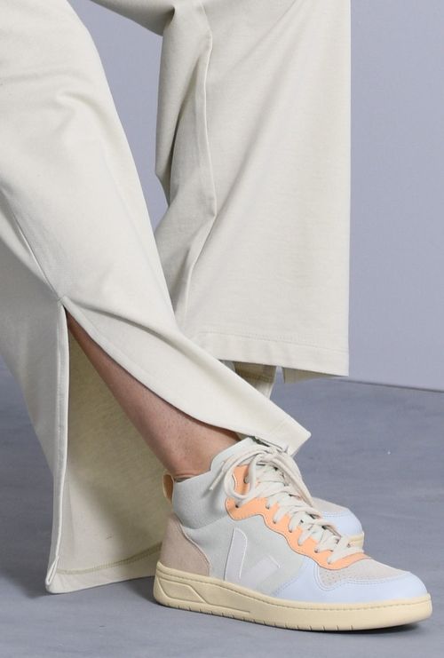 Tênis V-15 Suede Jade White Multicor