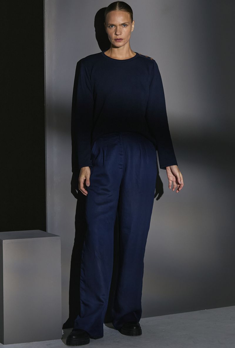 Blusa-Belts---marinho---look