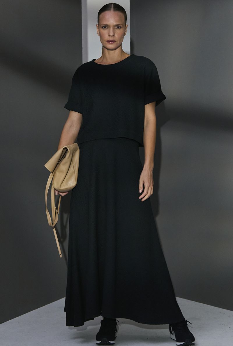 Blusa-Bequia---preta---look