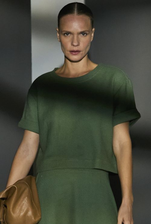 Blusa Cropped Bequia Verde Millitar