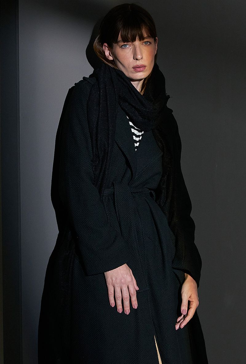 Trench-Bagaud---preto---frente