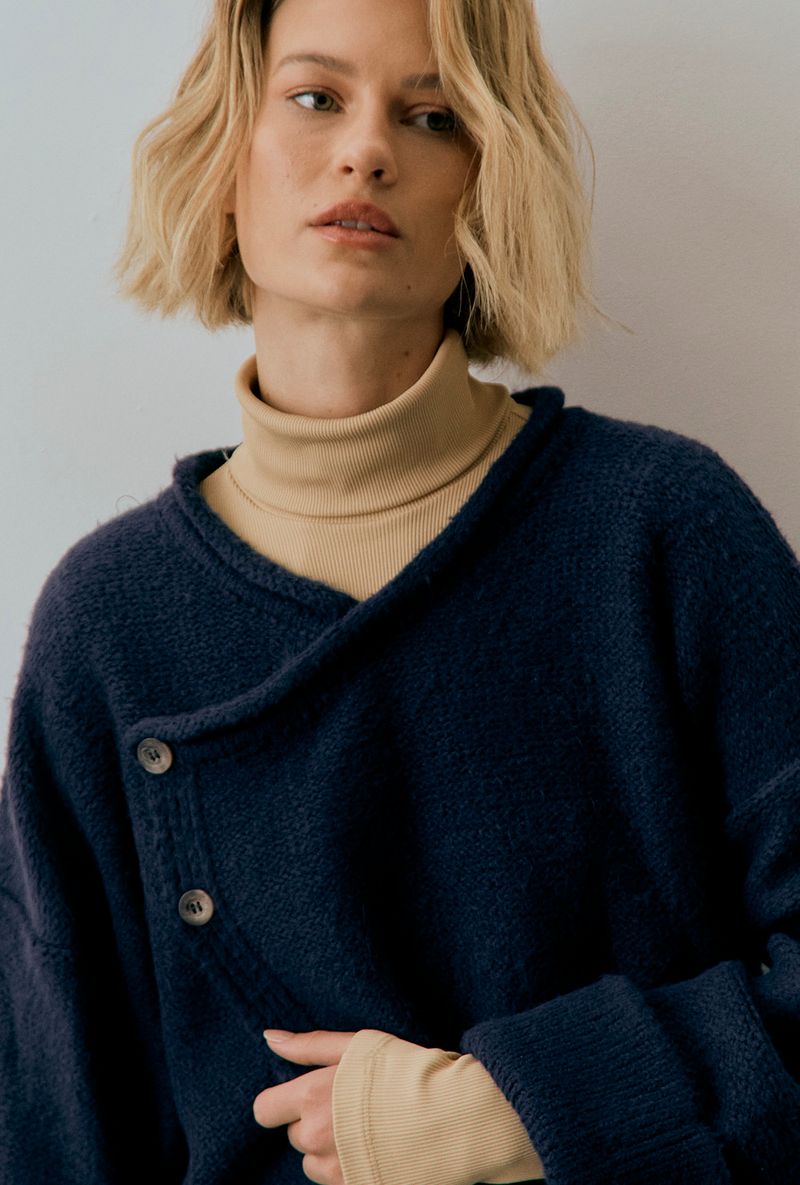 Tricot-Barth---marinho---detalhe