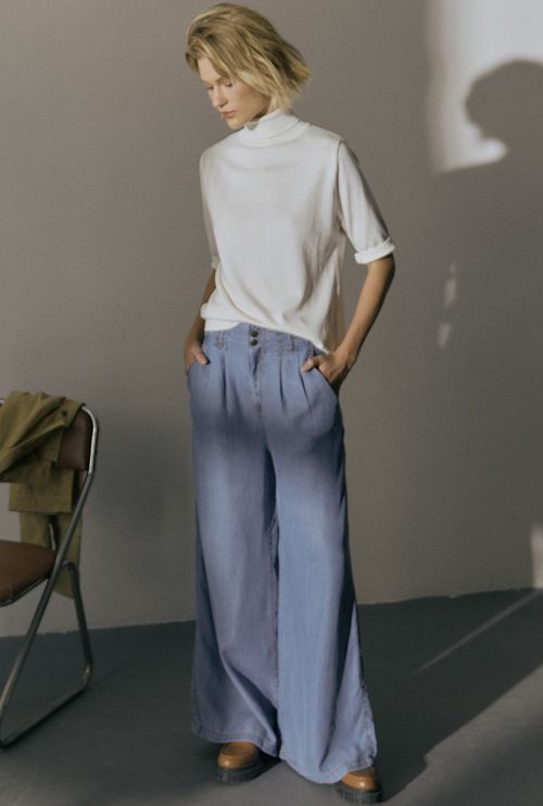 Blusa Daroca Tricot Gola Alta Off White