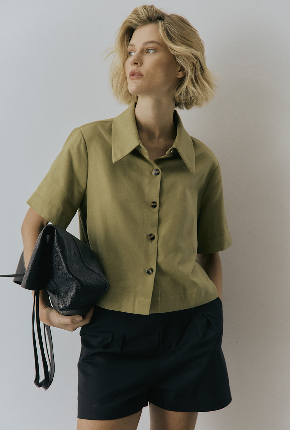 camisa-bird-verde-look-jpg-v-638556332515070000