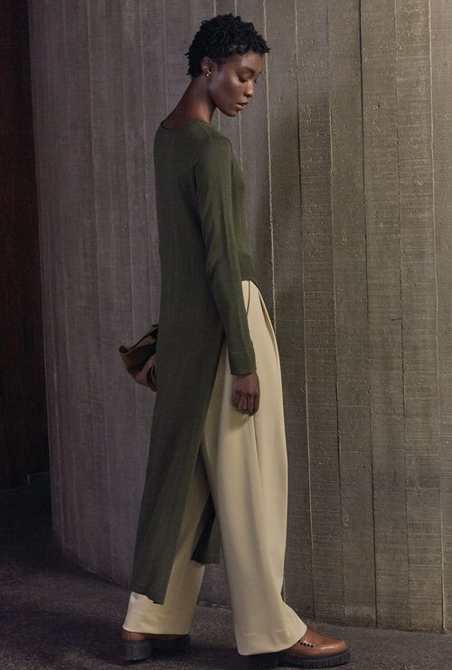 Blusa Longa com Fenda Lateral em Tricot Cornwall verde