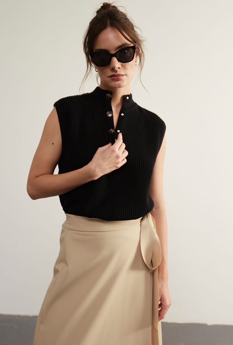 Blusa-Cartier---preta---frente