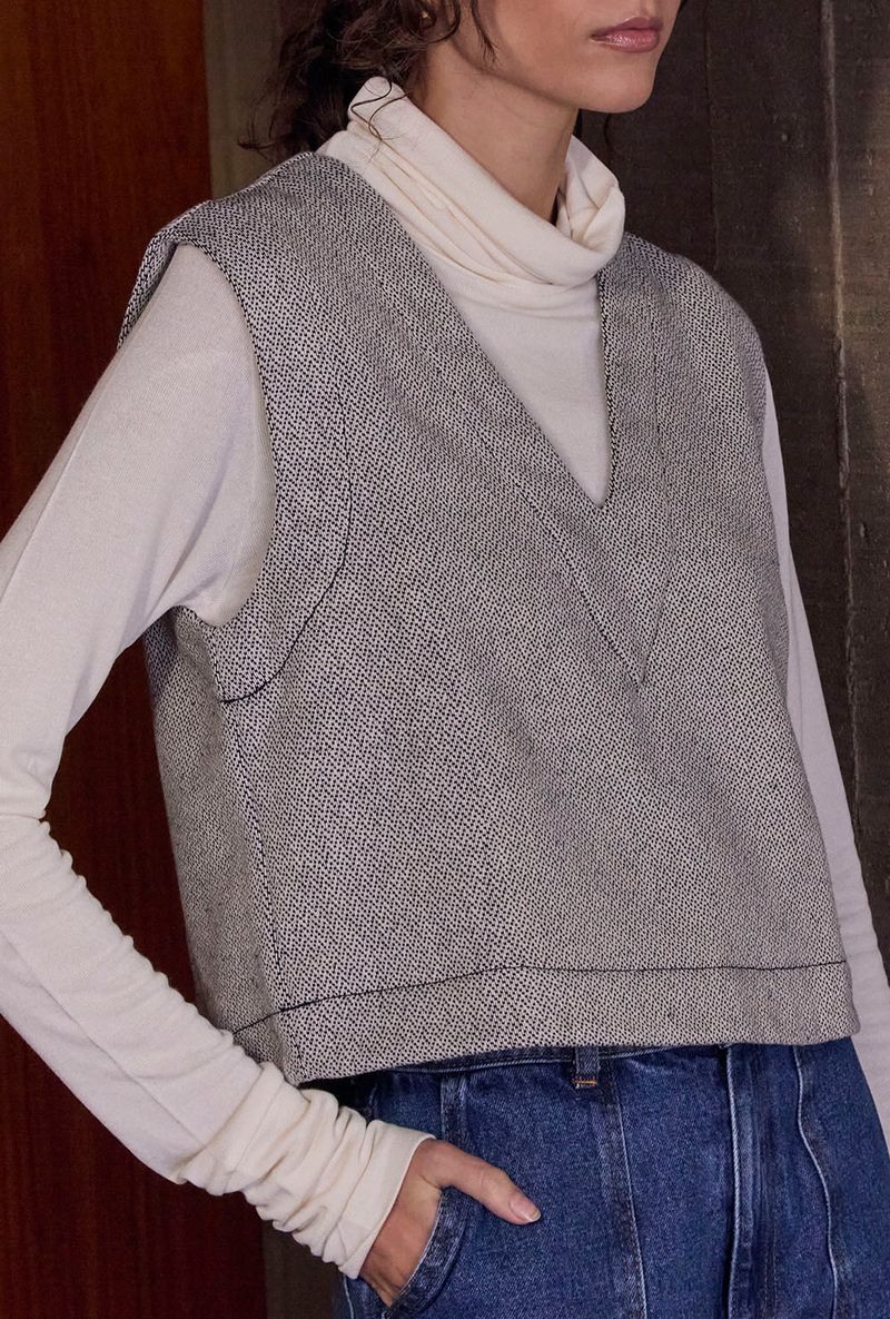 Blusa-Cora---Marinho---zoom2