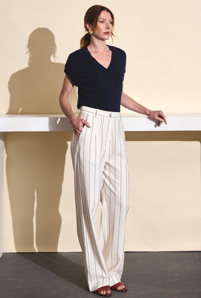 _t-shirt-Carmathia-marinho-look