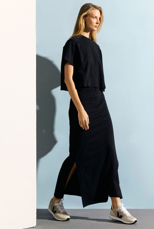 Saia Midi Reta com Fendas Laterais Chung Preto