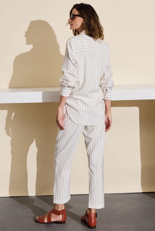 Calça Reta com Botoes Cerro Listra Caramelo