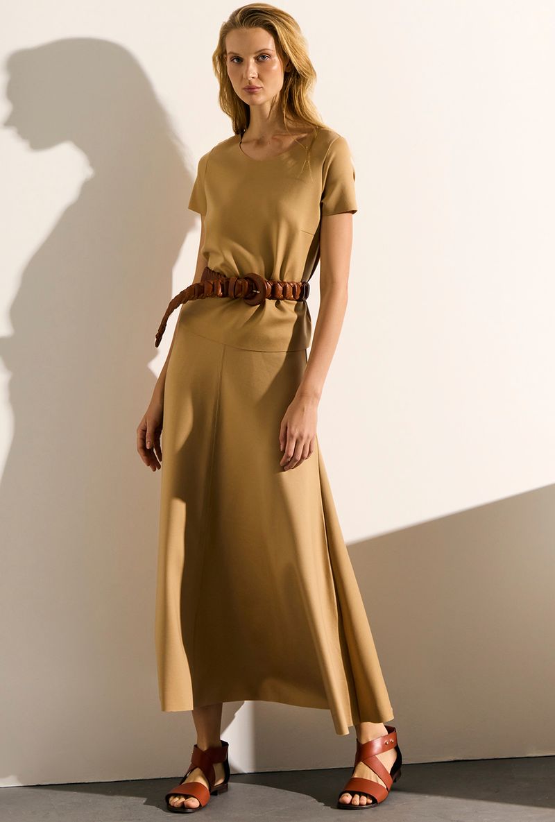 Blusa-La-Mona--bege---look