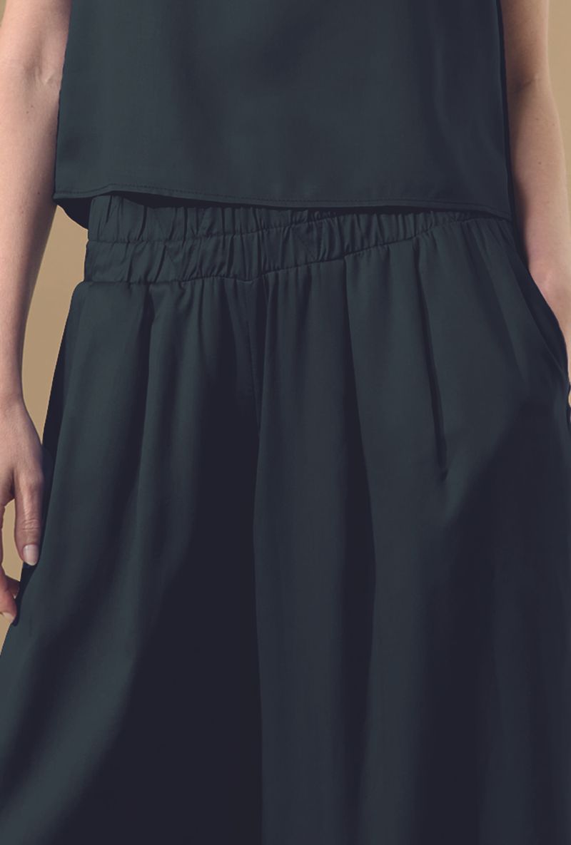 Calca Kalyves - verde - detalhe.jpg