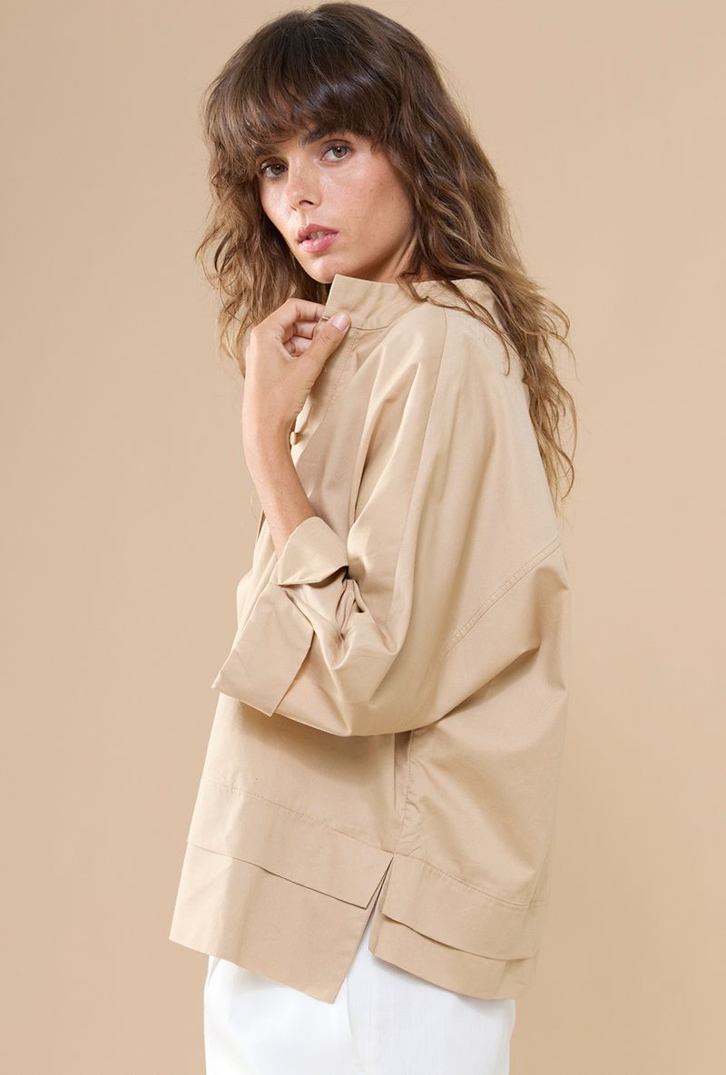 Camisa-Dalaque---bege---lateral.jpg