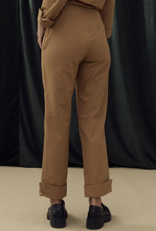 Calça Elbow Castanha