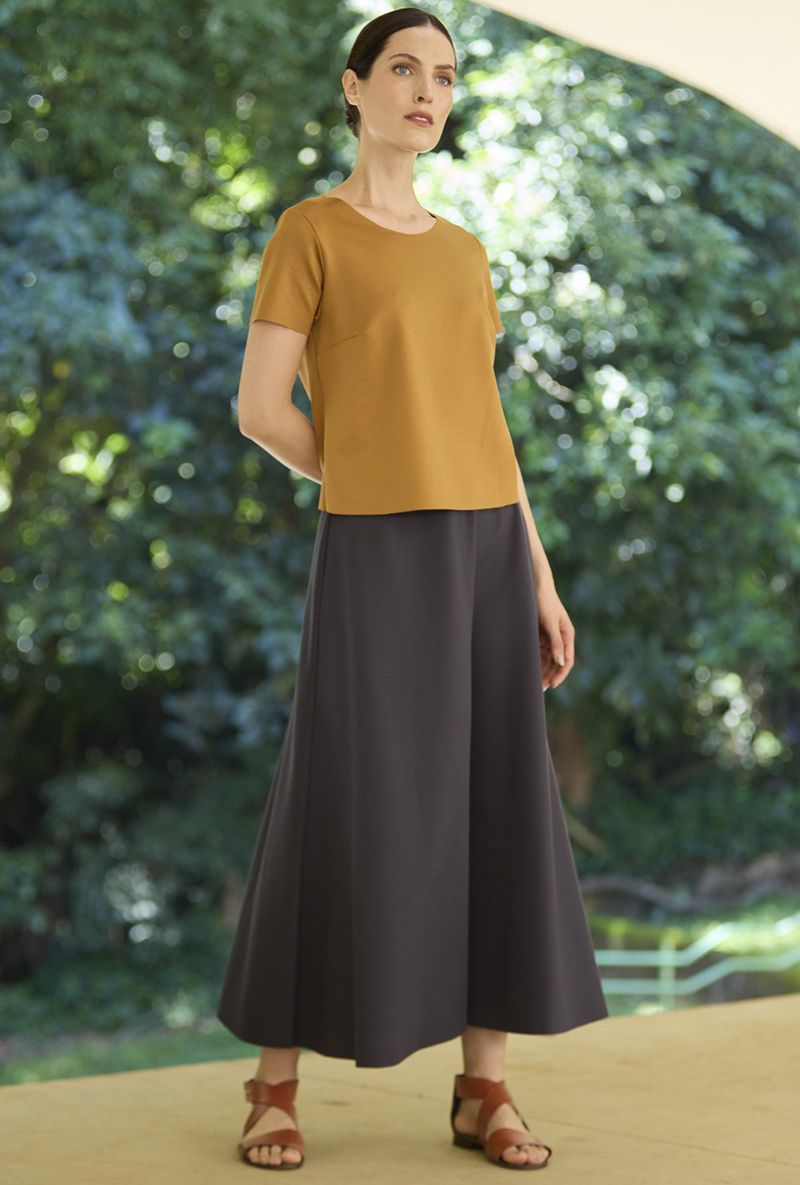Blusa-La-Mona--caramelo---look.jpg