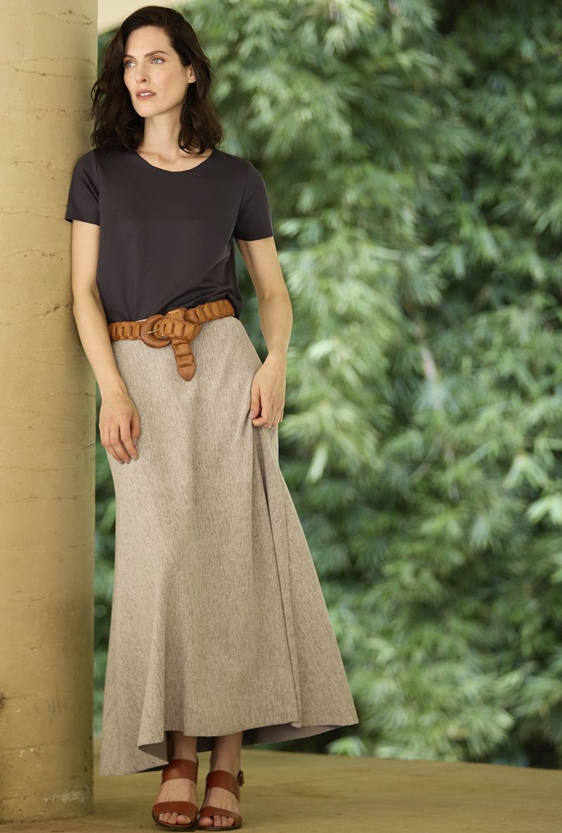 Blusa-La-Mona--azul-noite---look.jpg