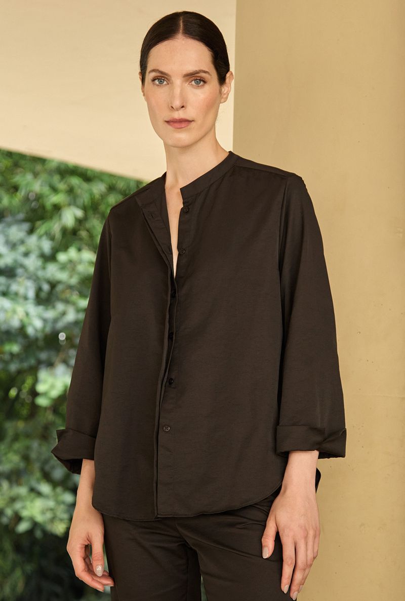 Preto-03-Frente-Camisa-Edge.jpg
