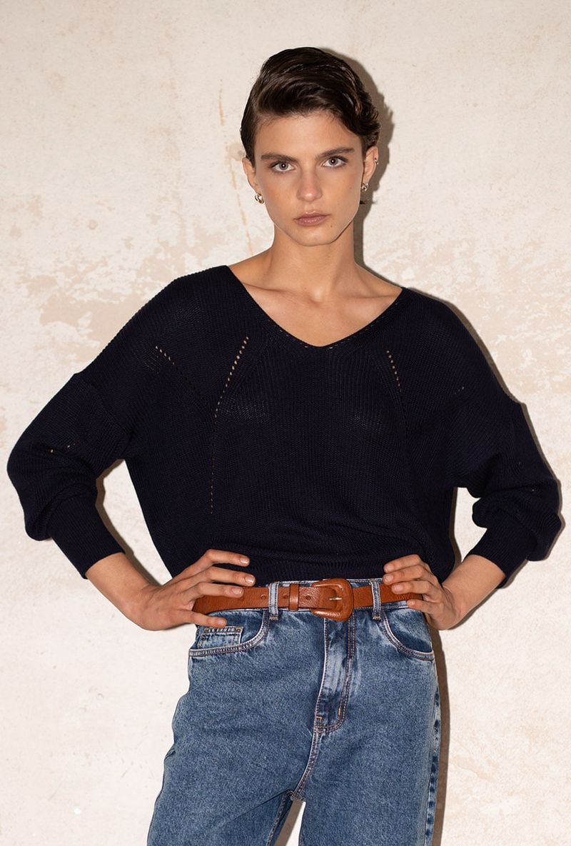 Marinho-Blusa-Flores-01.jpg