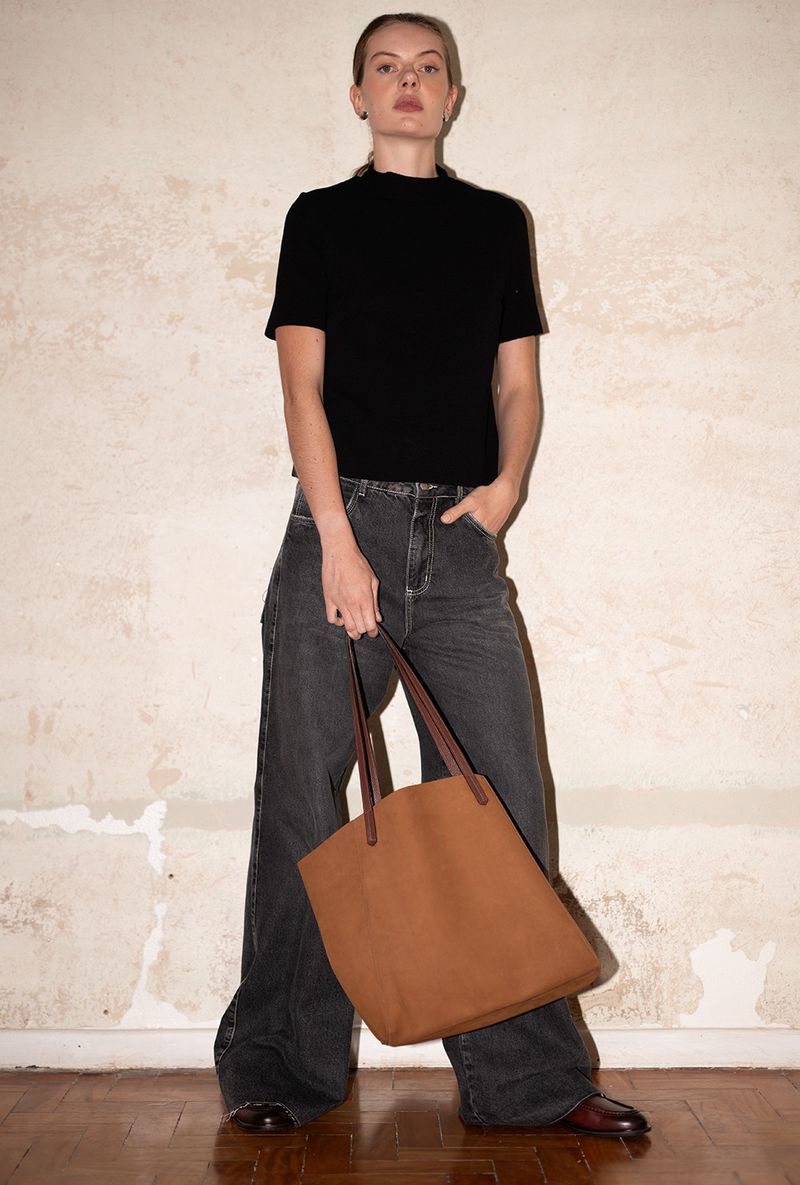 Preto-Blusa-Flint-02.jpg