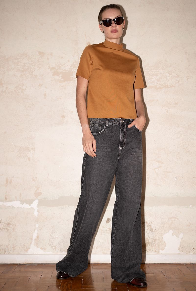 Caramelo-Blusa-Bolama-04.jpg