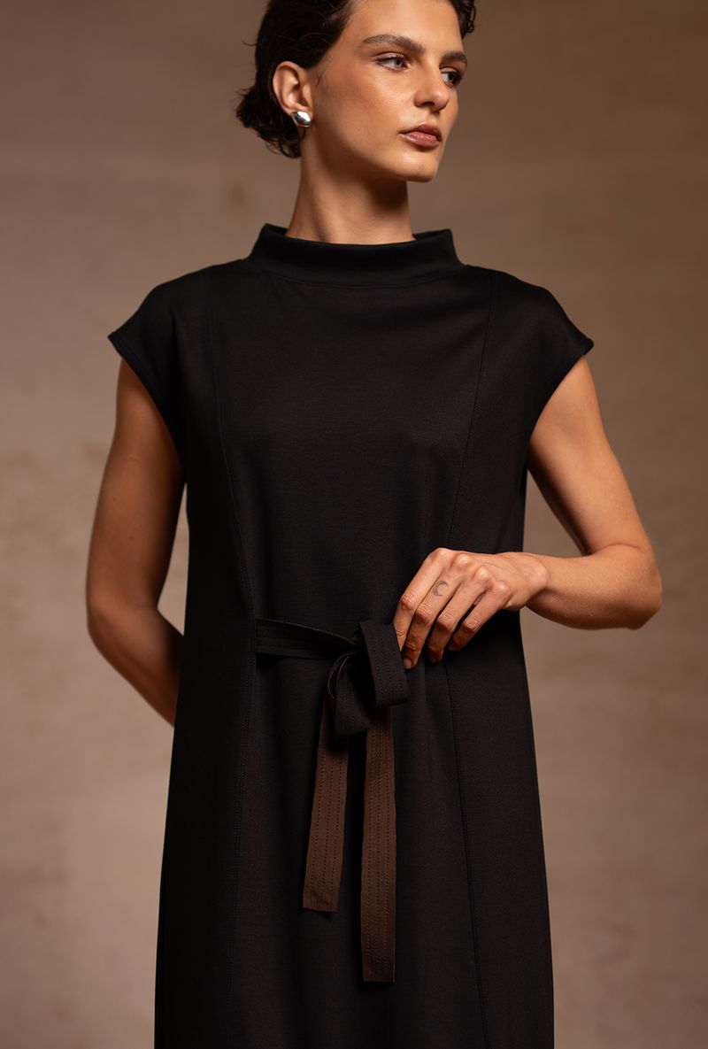 03-preto-Vestido-Formosa.jpg