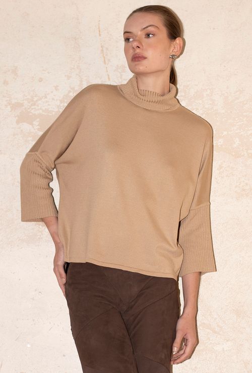 Blusa Fenix Gola Alta Tricot Areia