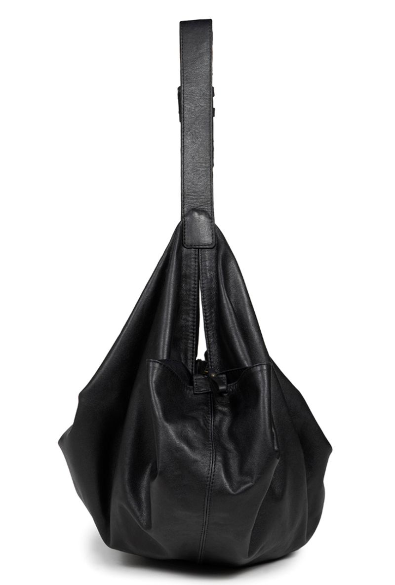 _05-preto-bolsa-James.jpg