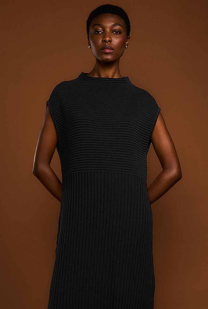 06 Vestido Groenlandia Preto