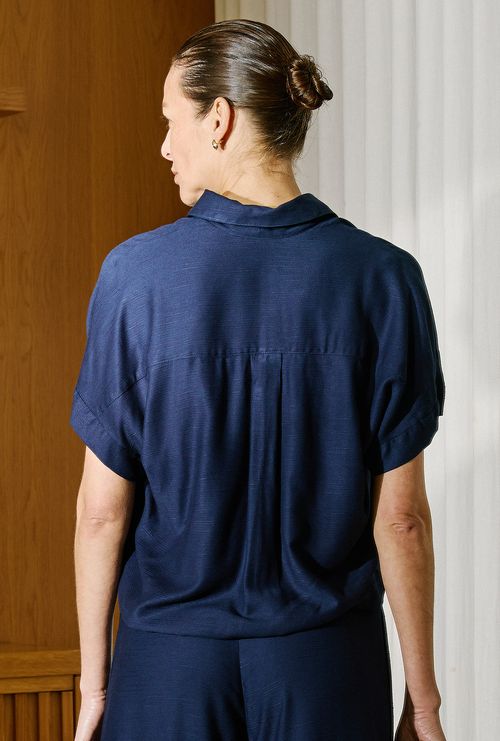 Blusa Ampla Decote V Conception Marinho