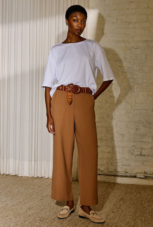 Calça Ingaro Alfaiataria Crepe Patou Castor