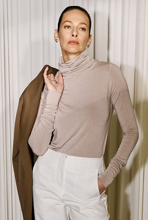 Blusa Goa Gola Alta Fendi