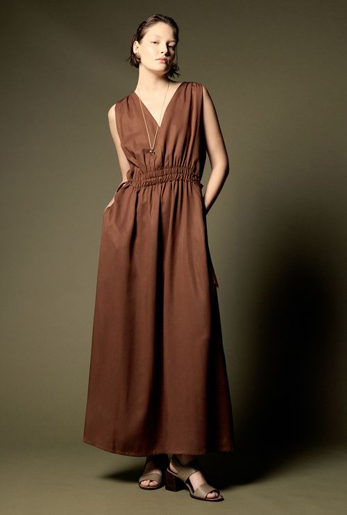 Vestido Juan Lyocell Gola V Marrom