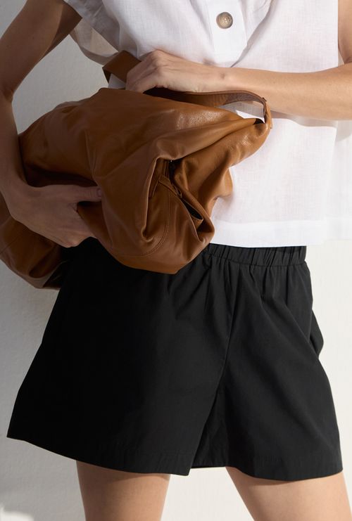 Shorts Haida Em Algodão Cós Elástico Preto