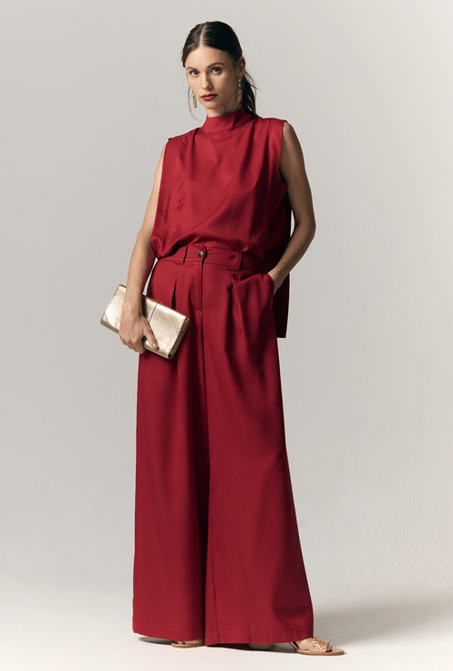 Calça Camager Lyocell Pantalona com Pregas Bordeaux