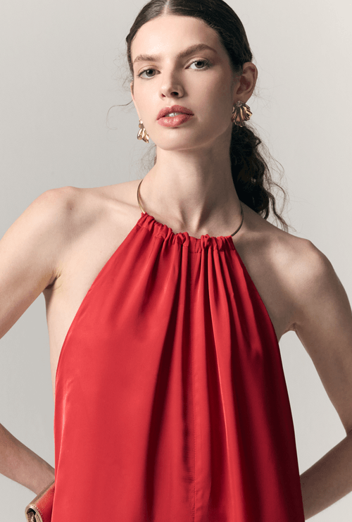 Macacão Helsinque Amplo Decote Halter Vermelho