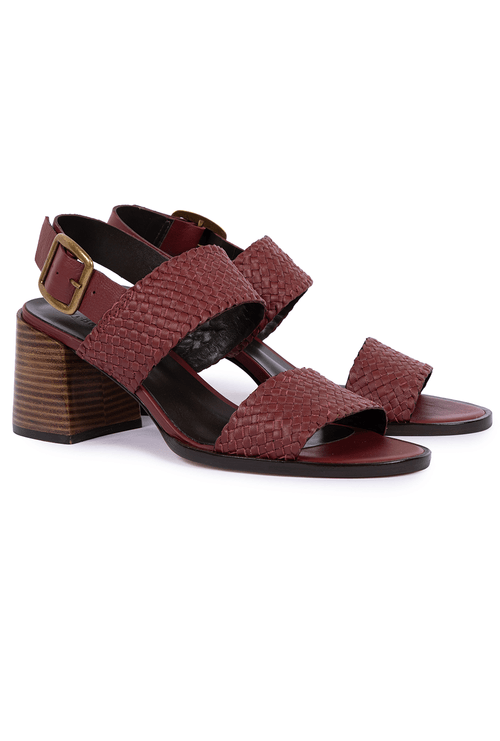 Sandalia Graz em Couro Salto Bloco Rubi