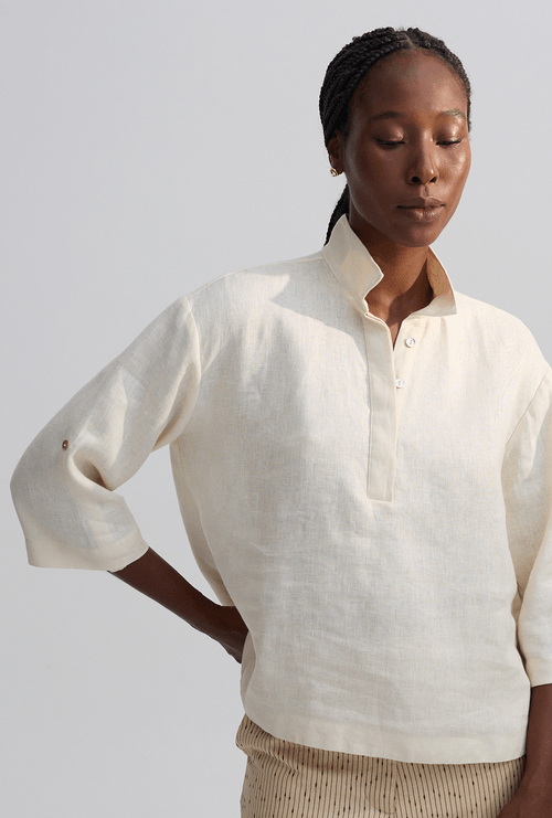 Blusa Lui em Linho Gola Polo Areia