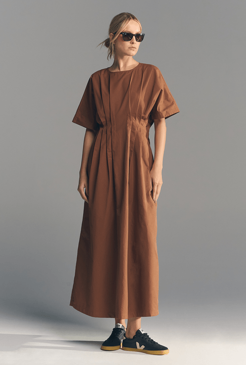 Vestido Laos Midi Com Pregas Caramelo