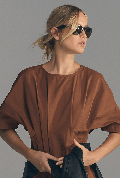 Vestido Laos Midi Com Pregas Caramelo