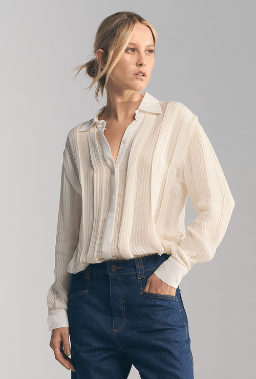 Camisa Lembata Em Seda Texturizada Com Pregas Off White